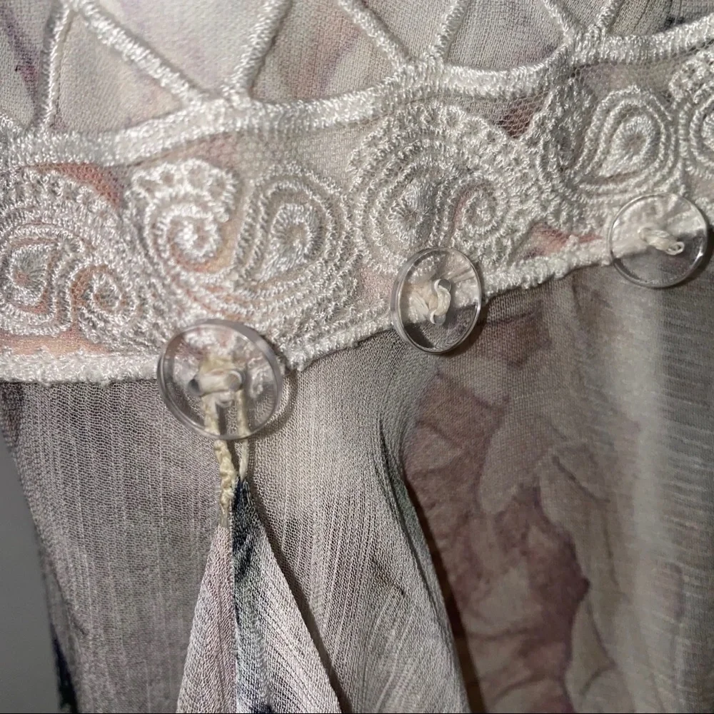 Rue De Seine Nahla Wedding Dress - Picture 10 of 16